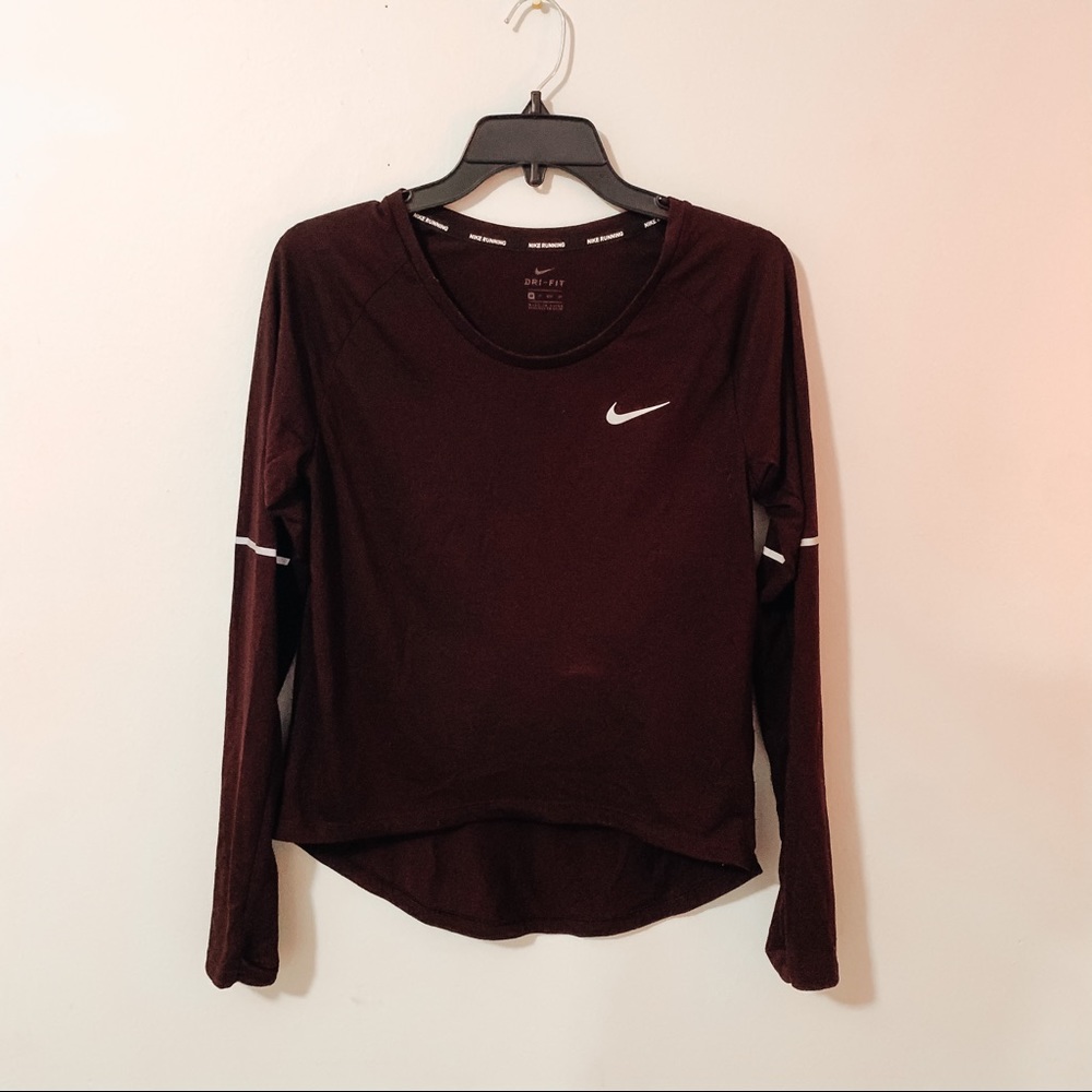 NIKE DRI FIT LONG SLEEVE